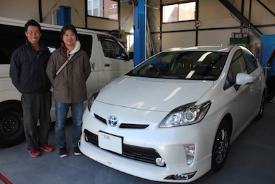 トヨタ プリウス ZVW30 フロントガラス 修理