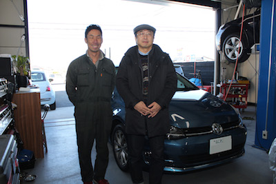 ワーゲン ゴルフ フロントガラス 修理