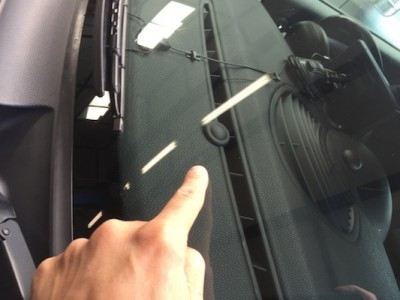 トヨタ プロボックス フロントガラス 修理