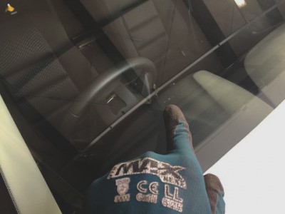 マツダ CX-5 フロントガラス 修理