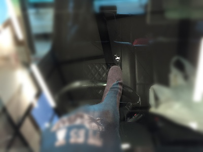 ピクシススペース フロントガラス 修理