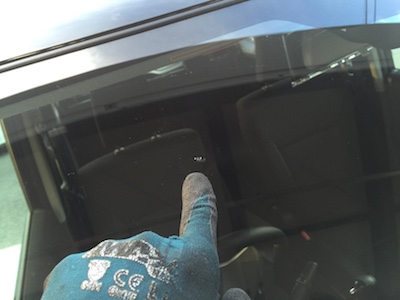 ワーゲン ゴルフ フロントガラス 修理