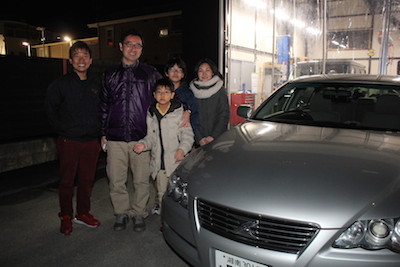 大阪観光　フロントガラス　修理