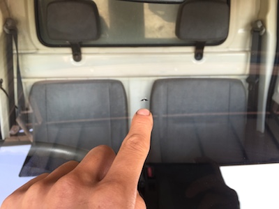 ミニキャブ　フロントガラス　修理