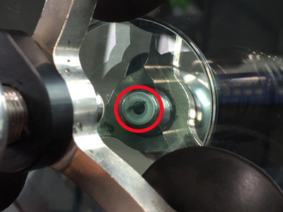 飛び石 隠れた 傷 修理