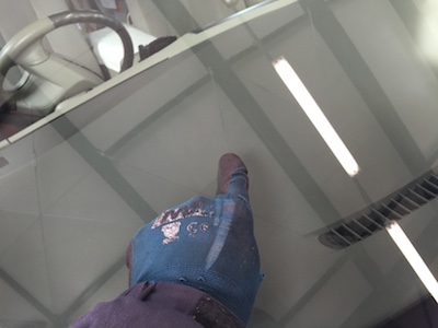 エスティマ　フロントガラス　修理