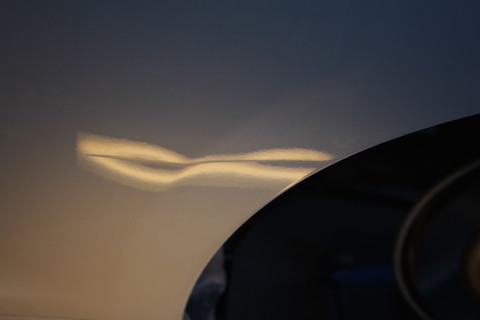 プジョー　RCZ　デントリペア　へこみ