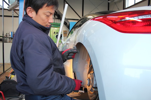 プジョー　RCZ　デントリペア　へこみ