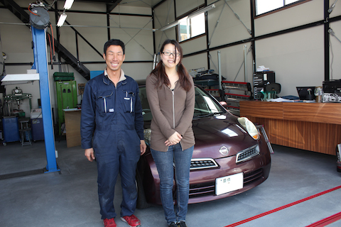 マーチ　フロントガラス　修理