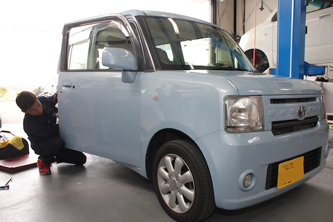 ピクシス　へこみ　修理　デントリペア