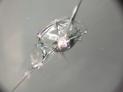 MW ActiveHybrid 5　フロントガラス　修理　飛び石