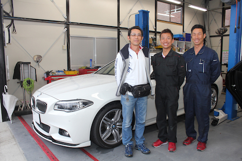 MW ActiveHybrid 5　フロントガラス　修理　飛び石