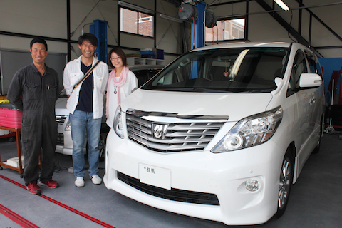 アルファード　フロントガラス　飛び石　修理