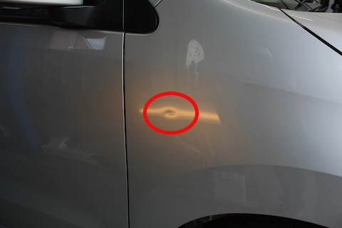 ワゴンR へこみ 修理 デントリペア