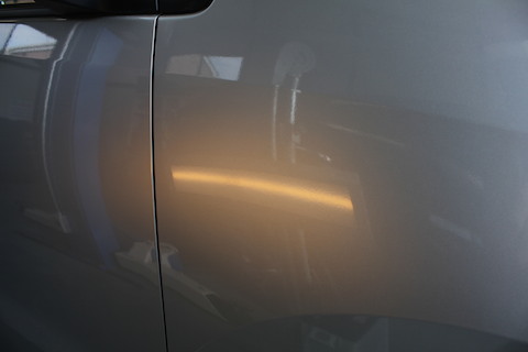 ワゴンR へこみ 修理 デントリペア