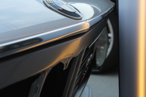 1973年製　BMW 2002 turbo　ヘコミ　修理　デントリペア