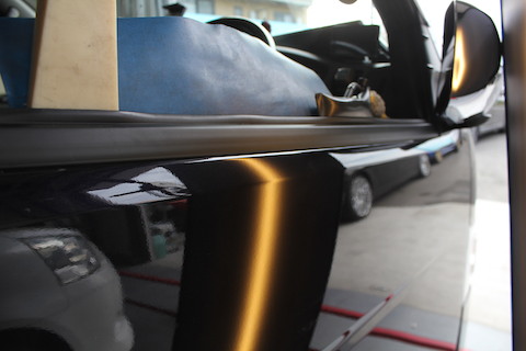 ハイエース　ヘコミ　修理　デントリペア