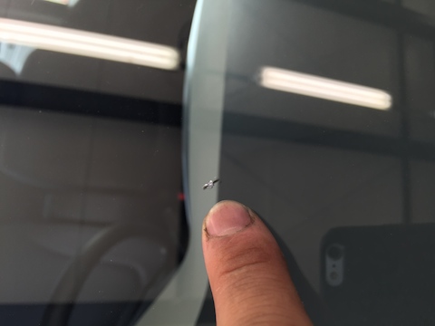 ワゴンR　フロントガラス　修理　飛び石　ウインドリペア