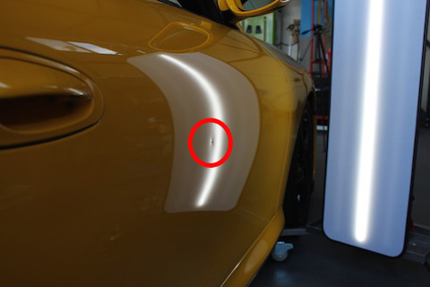 ポルシェ GT2 へこみ 修理 デントリペア