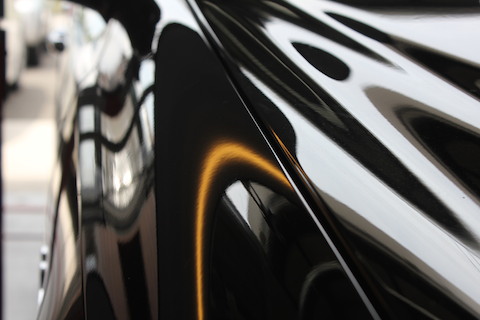 AMG　へこみ　修理　デントリペア