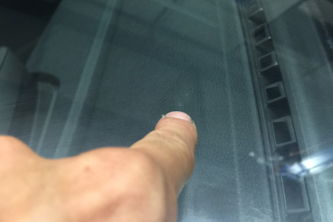 BMW 116i　フロントガラス　修理　ウインドリペア