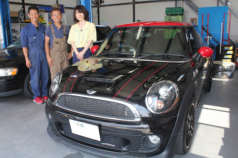 ミニ　フロントガラス　飛び石　修理　デントリペア