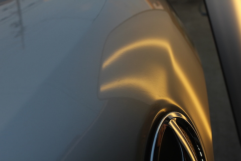 ヴォクシー　ヘコミ　修理　デントリペア