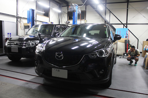 CX-5　ドア　へこみ　修理　デントリペア