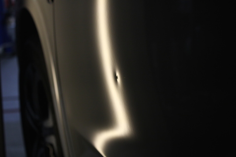 ホンダ　ヴェゼル　へこみ　修理　デントリペア