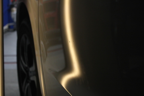 ホンダ　ヴェゼル　へこみ　修理　デントリペア