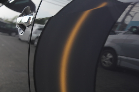 アクア　ヘコミ　修理　デントリペア