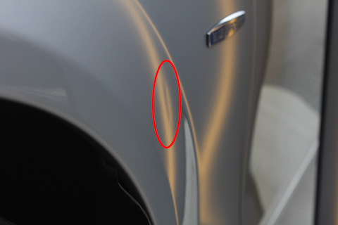 ベンツ　ヘコミ　修理　デントリペア