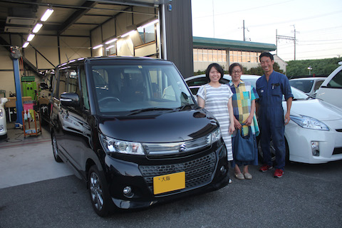 パレット フロントガラス 飛び石 修理 ウインドリペア