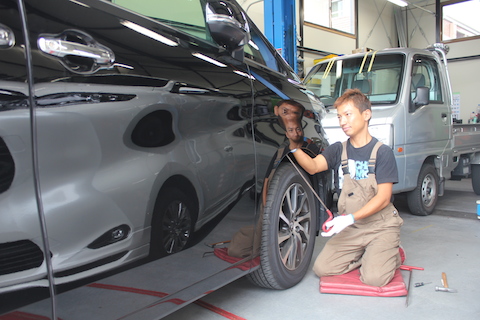 アルファード　へこみ　修理　デントリペア