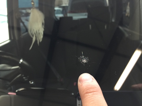 タント　フロントガラス　飛び石　修理　ウインドリペア