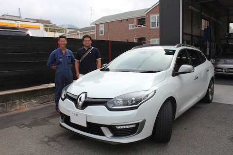 ルノー　飛び石　修理　ウインドリペア