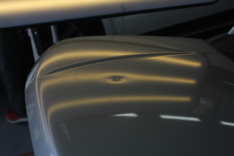 ワゴンR　スティングレー　ボンネット　へこみ　修理　デントリペア