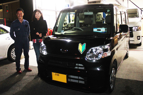 タント　フロントガラス　飛び石　修理