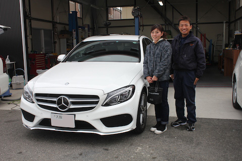 ベンツ C180 フロントガラス　飛び石　修理　ウインドリペア