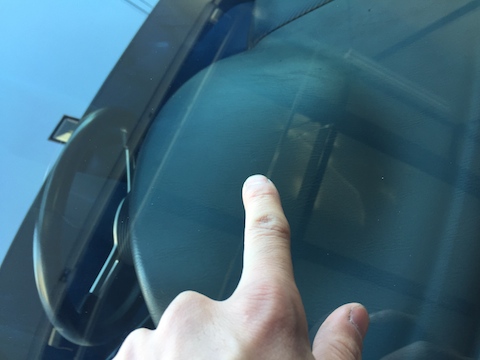 インプレッサ　フロントガラス　飛び石　修理　ウインドリペア