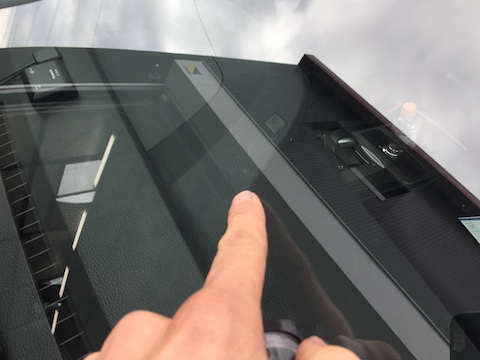 レガシー　フロントガラス　飛び石　修理　ウインドリペア