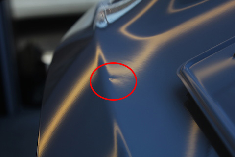 BMW 320i へこみ　修理　デントリペア