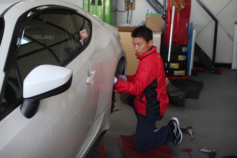 86　ヘコミ　修理　デントリペア