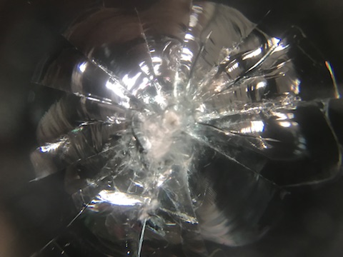 ワゴンR　フロントガラス　飛び石　修理　ウインドリペア