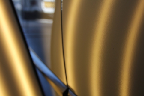 BMW　へこみ　修理　デントリペア