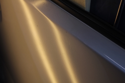 ekワゴン　ヘコミ　修理　デントリペア