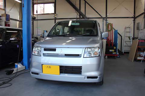 ekワゴン　ヘコミ　修理　デントリペア