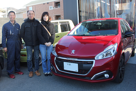 プジョー 308　フロントガラス　飛び石　修理　ウインドリペア