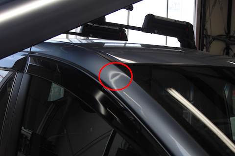 フリード　ヘコミ　修理　デントリペア