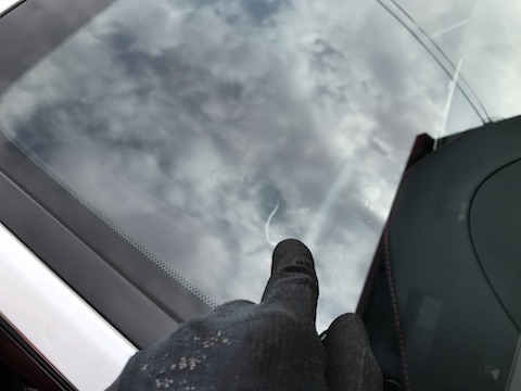 レクサス LS300h　フロントガラス　飛び石　修理　ウインドリペア